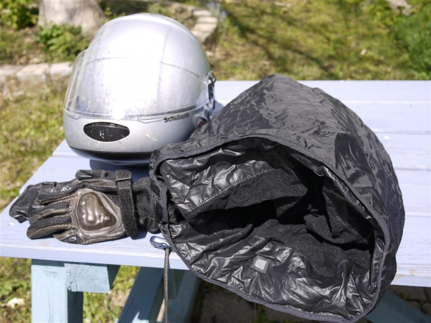 Pacsafe 85L (Sicherheitsnetz) + Pacsafe Lidsafe (Helm-Tasche