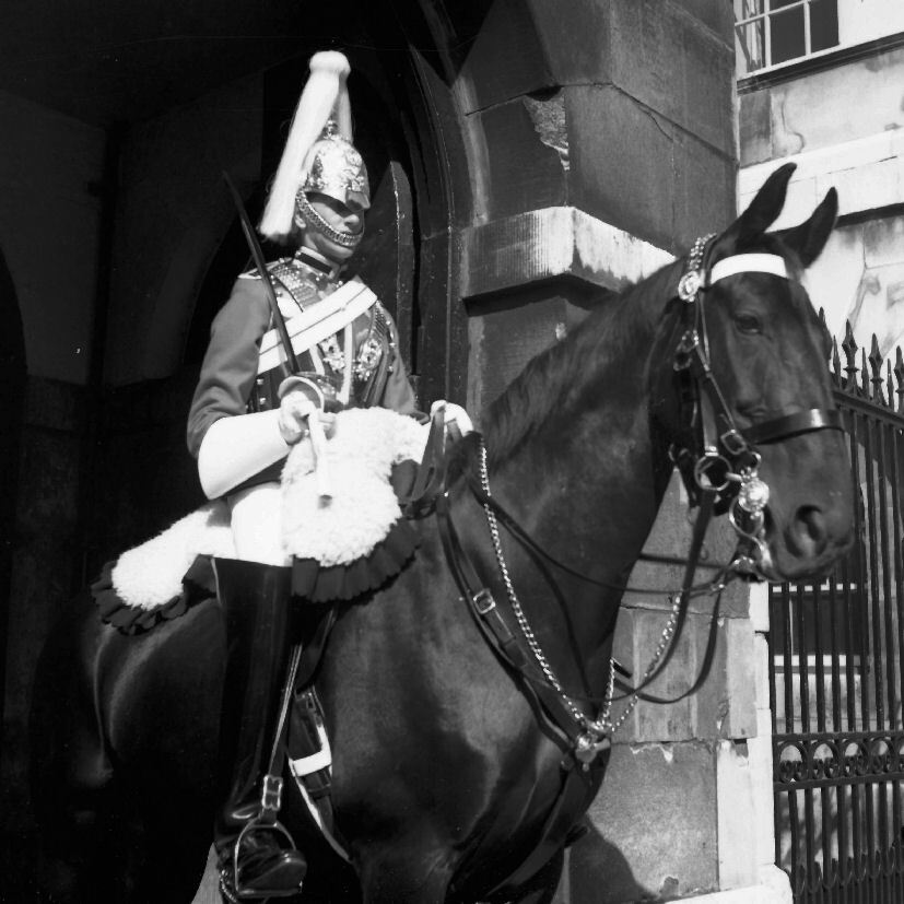 Klicke auf die Grafik für eine vergrößerte Ansicht  Name: 1956_0020_london.jpg Ansichten: 0 Größe: 89,1 KB ID: 3013155