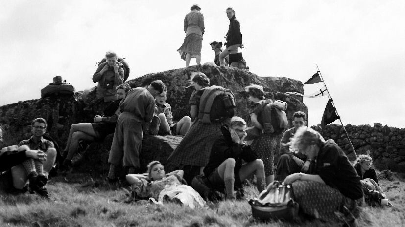 Klicke auf die Grafik für eine vergrößerte Ansicht  Name: 1956_0037_wales.jpg Ansichten: 0 Größe: 61,1 KB ID: 3013172