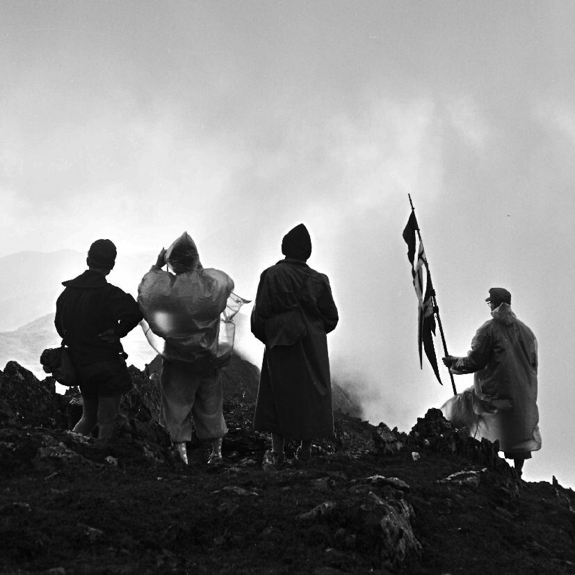 Klicke auf die Grafik für eine vergrößerte Ansicht  Name: 1956_0047_snowdon.jpg Ansichten: 0 Größe: 68,4 KB ID: 3013181