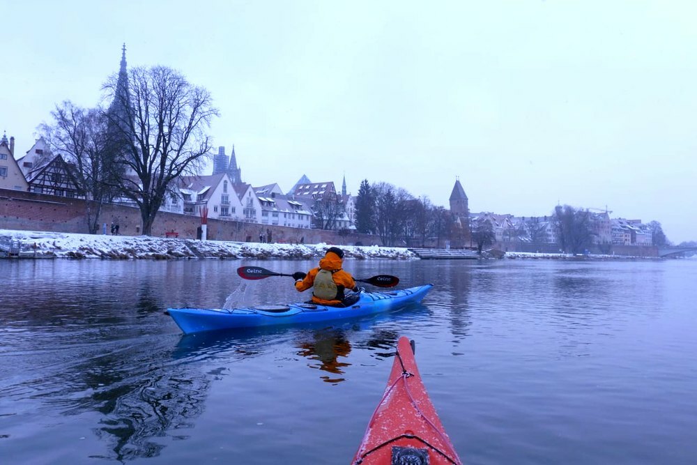 Klicke auf die Grafik für eine vergrößerte Ansicht

Name: Kajak_Donau_2021_01.jpg
Ansichten: 463
Größe: 115,8 KB
ID: 3016577