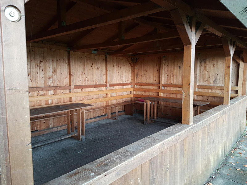 Klicke auf die Grafik für eine vergrößerte Ansicht

Name: LimmerHütte.jpg
Ansichten: 425
Größe: 112,0 KB
ID: 3030832