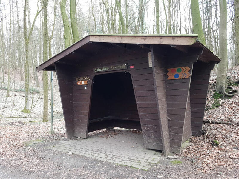 Klicke auf die Grafik für eine vergrößerte Ansicht

Name: AmHexenteich.jpg
Ansichten: 398
Größe: 156,7 KB
ID: 3030839