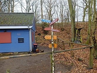 Klicke auf die Grafik für eine vergrößerte Ansicht  Name: volksdorfweg025.jpg Ansichten: 0 Größe: 421,4 KB ID: 3032151