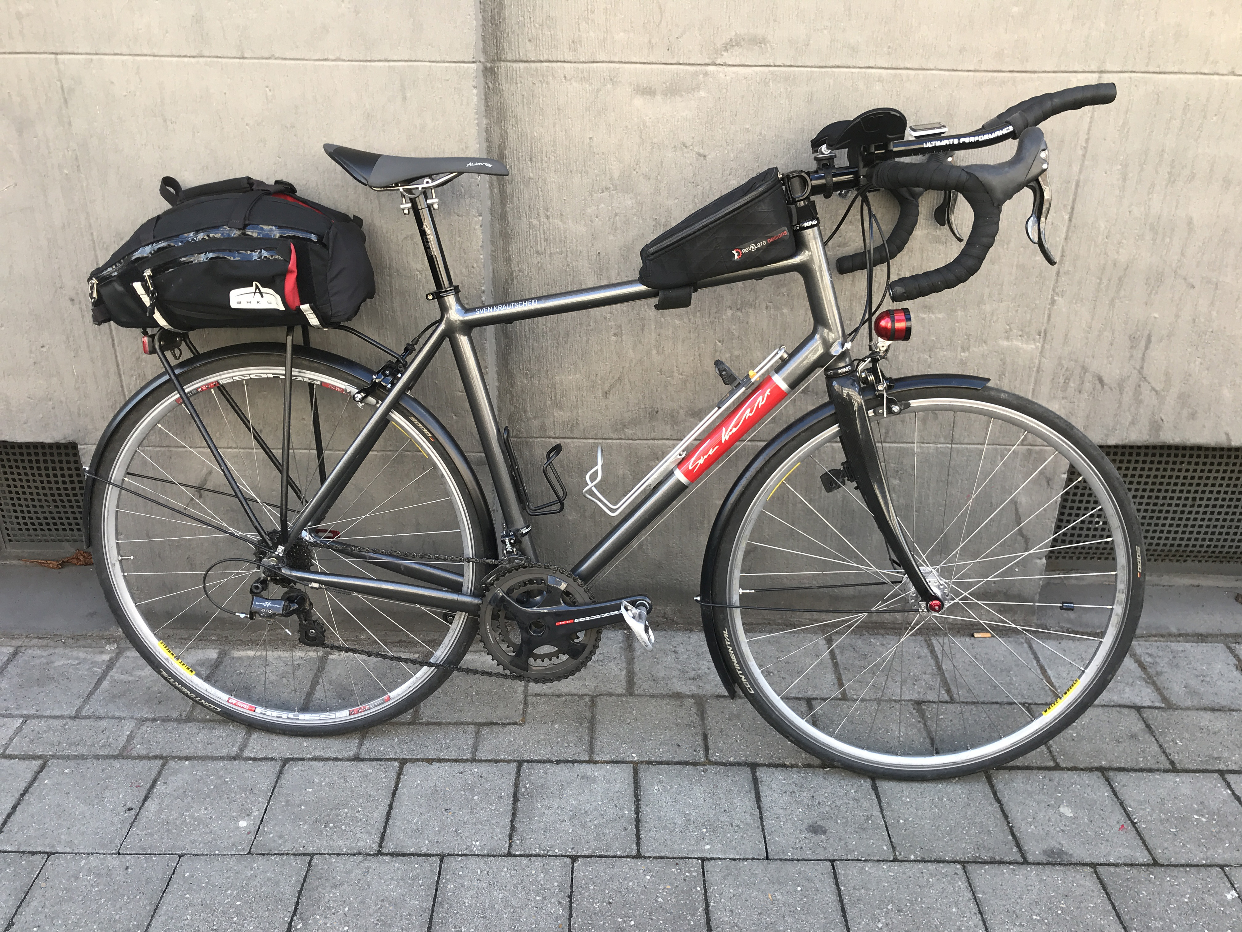 Klicke auf die Grafik für eine vergrößerte Ansicht

Name: K1 mit neuer Campa.jpg
Ansichten: 1384
Größe: 4,38 MB
ID: 3032227
