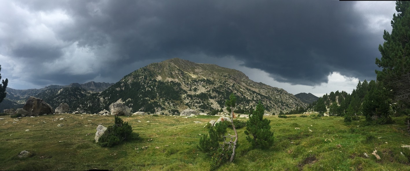 Klicke auf die Grafik für eine vergrößerte Ansicht

Name: 77-GR11-Unwetter.jpg
Ansichten: 504
Größe: 254,2 KB
ID: 3034557
