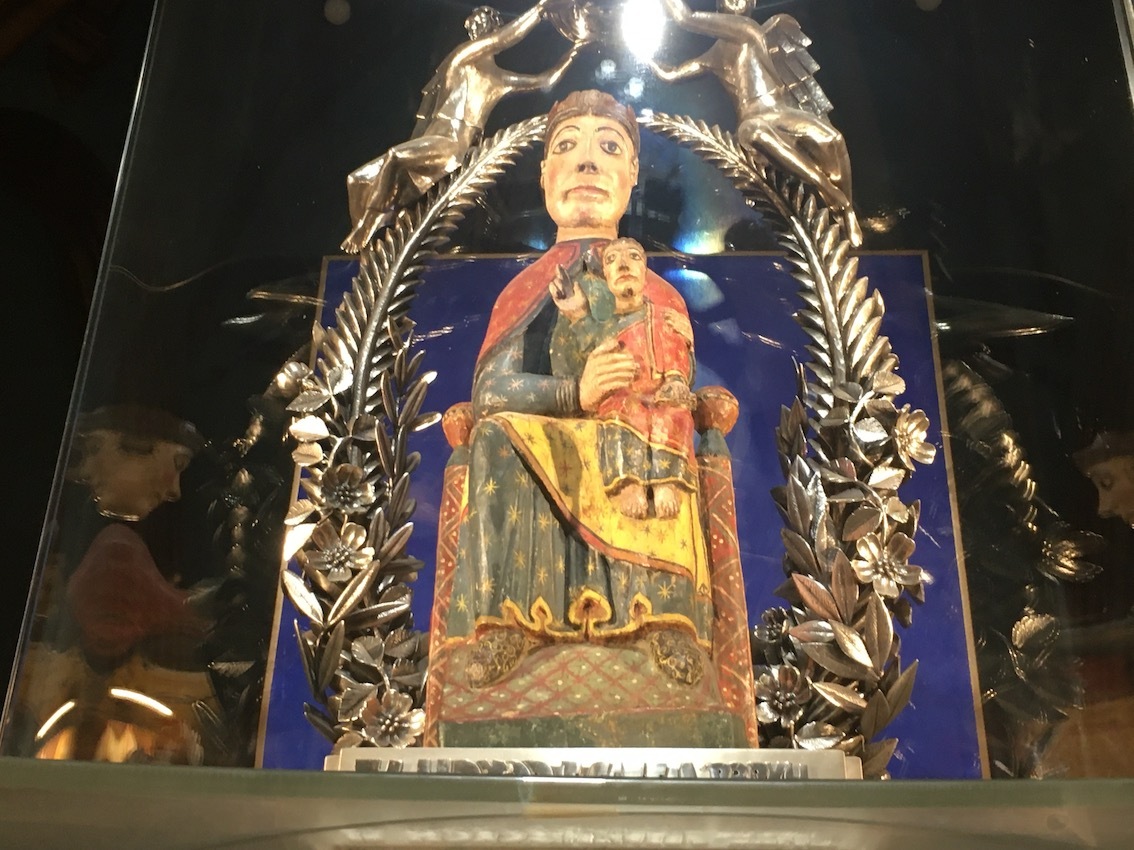 Klicke auf die Grafik für eine vergrößerte Ansicht

Name: 114-GR11-Nuestra senora de Núria.jpg
Ansichten: 382
Größe: 265,0 KB
ID: 3035825