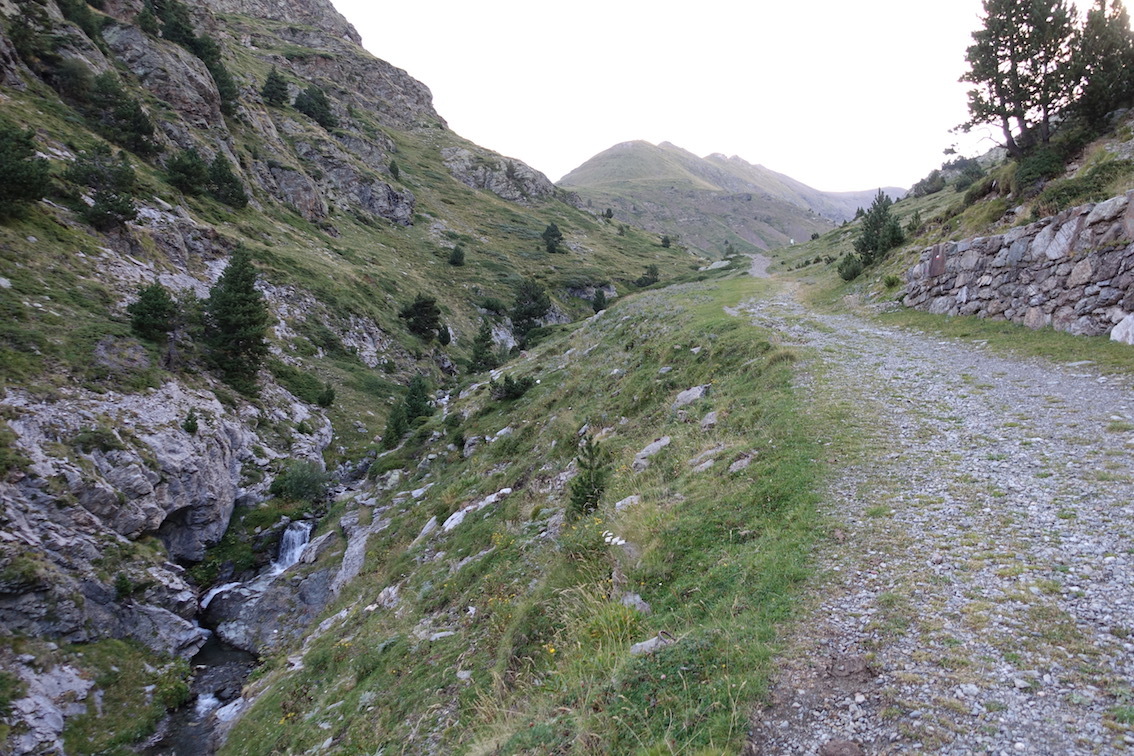 Klicke auf die Grafik für eine vergrößerte Ansicht

Name: 115-GR11-Zum Coll de Noucreus.jpg
Ansichten: 382
Größe: 411,6 KB
ID: 3036127