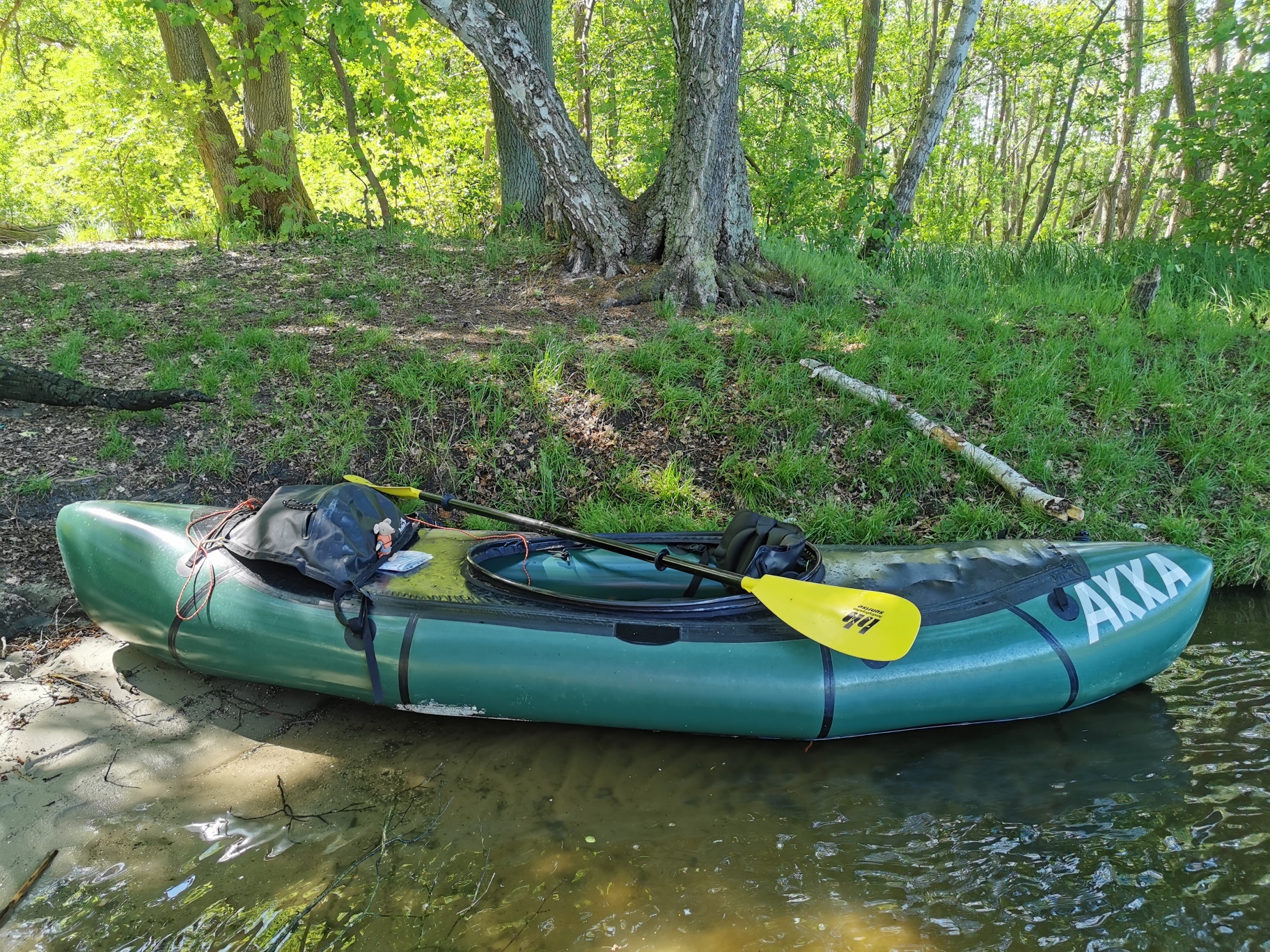 Klicke auf die Grafik für eine vergrößerte Ansicht

Name: Zilkas Packraft.jpg
Ansichten: 1636
Größe: 1,67 MB
ID: 3051257