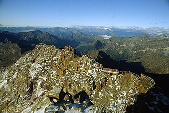 Klicke auf die Grafik für eine vergrößerte Ansicht  Name: 30_klettersteig.jpg Ansichten: 1 Größe: 173,6 KB ID: 3053867