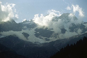 Klicke auf die Grafik für eine vergrößerte Ansicht

Name: 48_mr-suedostwand.jpg
Ansichten: 836
Größe: 50,3 KB
ID: 3054157