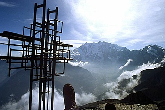 Klicke auf die Grafik für eine vergrößerte Ansicht

Name: 59_joderhorn-mr-ostwand.jpg
Ansichten: 827
Größe: 87,9 KB
ID: 3054477