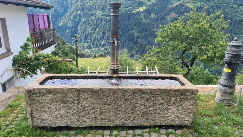 Klicke auf die Grafik für eine vergrößerte Ansicht  Name: 77 Brunnen in Altanca 01.jpg Ansichten: 15 Größe: 121,9 KB ID: 3062528