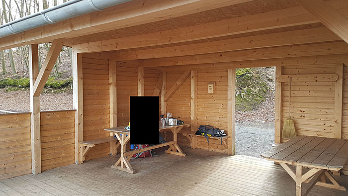 Klicke auf die Grafik für eine vergrößerte Ansicht

Name: leineberglandbalkon2.jpeg
Ansichten: 268
Größe: 379,9 KB
ID: 3067556