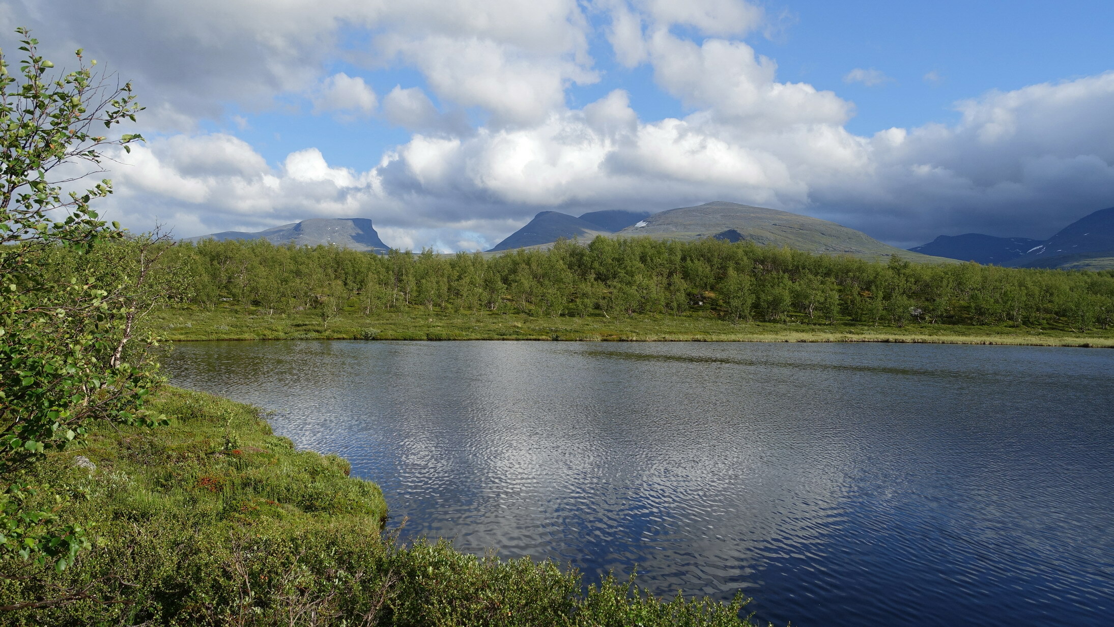 Klicke auf die Grafik für eine vergrößerte Ansicht  Name: Abisko 004_resize.jpg Ansichten: 1 Größe: 886,6 KB ID: 3076437