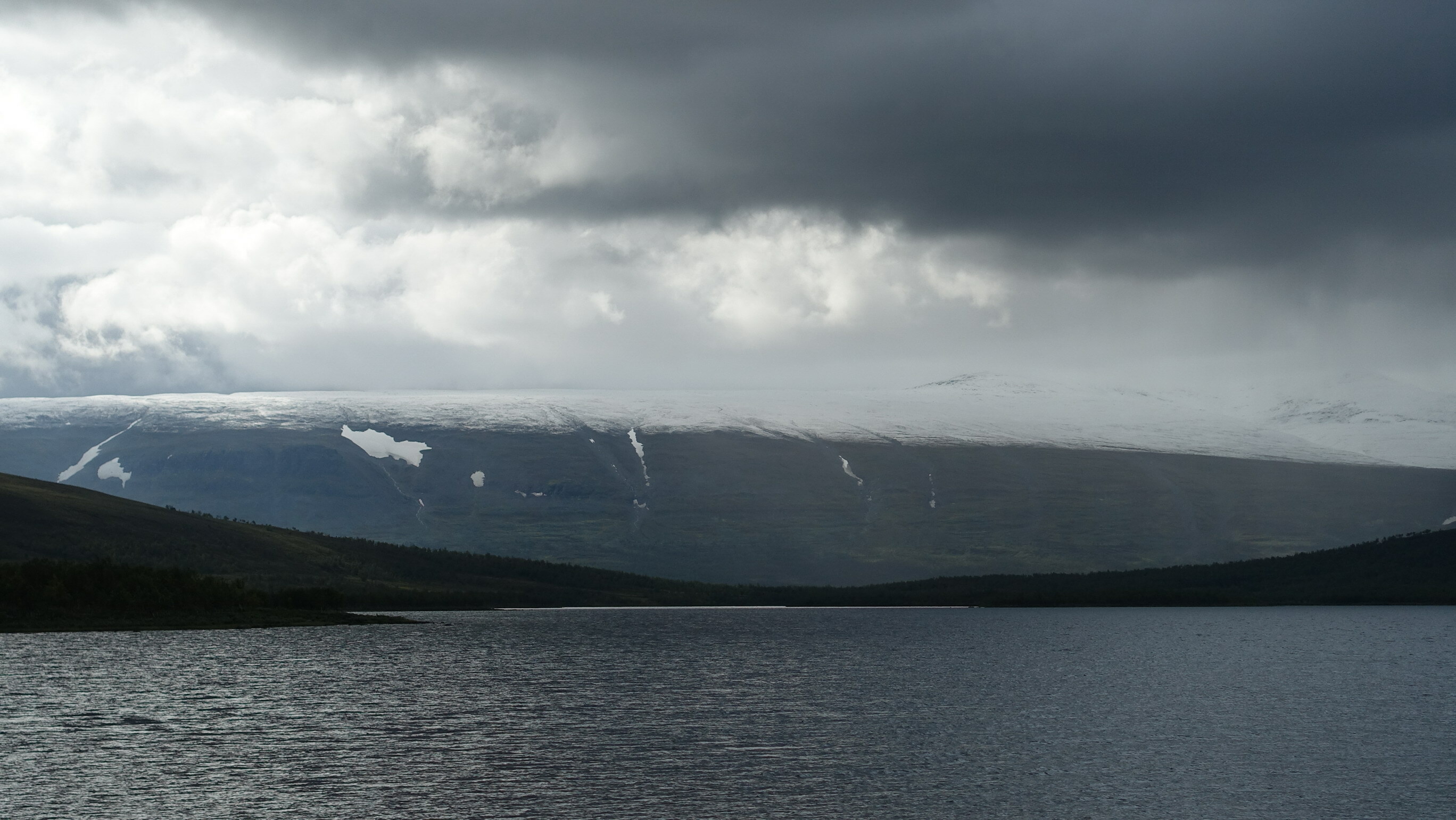 Klicke auf die Grafik für eine vergrößerte Ansicht  Name: Abisko 066_resize.JPG Ansichten: 0 Größe: 664,2 KB ID: 3076592