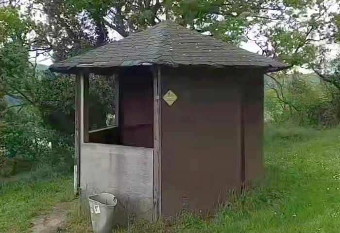 Klicke auf die Grafik für eine vergrößerte Ansicht

Name: leutesdorf2-1a.jpg
Ansichten: 257
Größe: 63,8 KB
ID: 3082380