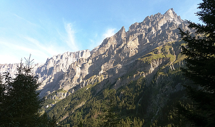 Klicke auf die Grafik für eine vergrößerte Ansicht  Name: 2020-09 CH Loetschenpass_2.jpg Ansichten: 0 Größe: 598,6 KB ID: 3082419