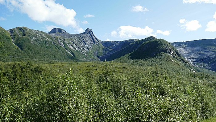 Klicke auf die Grafik für eine vergrößerte Ansicht

Name: Norwegen206.jpg
Ansichten: 458
Größe: 3,52 MB
ID: 3083098