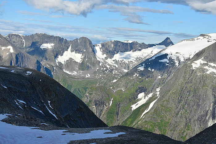 Klicke auf die Grafik für eine vergrößerte Ansicht  Name: DSC_0765.JPG Ansichten: 0 Größe: 575,7 KB ID: 3090692