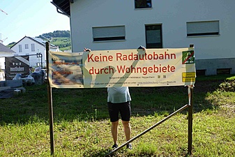 Klicke auf die Grafik für eine vergrößerte Ansicht

Name: P1100600.JPG
Ansichten: 461
Größe: 611,3 KB
ID: 3100815