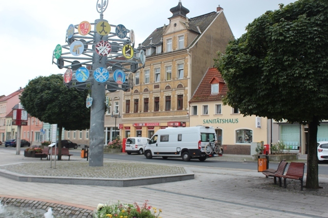 Klicke auf die Grafik für eine vergrößerte Ansicht

Name: 0916-2 Riesa WoMo.JPG
Ansichten: 373
Größe: 162,8 KB
ID: 3103121