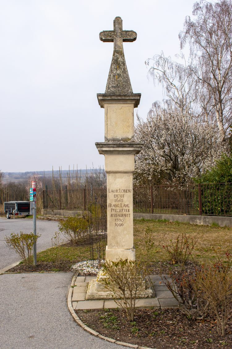 Klicke auf die Grafik für eine vergrößerte Ansicht  Name: 06 Denkmal am Ortsausgang von Rust.jpg Ansichten: 1002 Größe: 204,4 KB ID: 3125618
