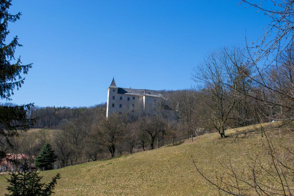 Klicke auf die Grafik für eine vergrößerte Ansicht  Name: 12 Burg Wildegg.jpg Ansichten: 0 Größe: 141,1 KB ID: 3127344