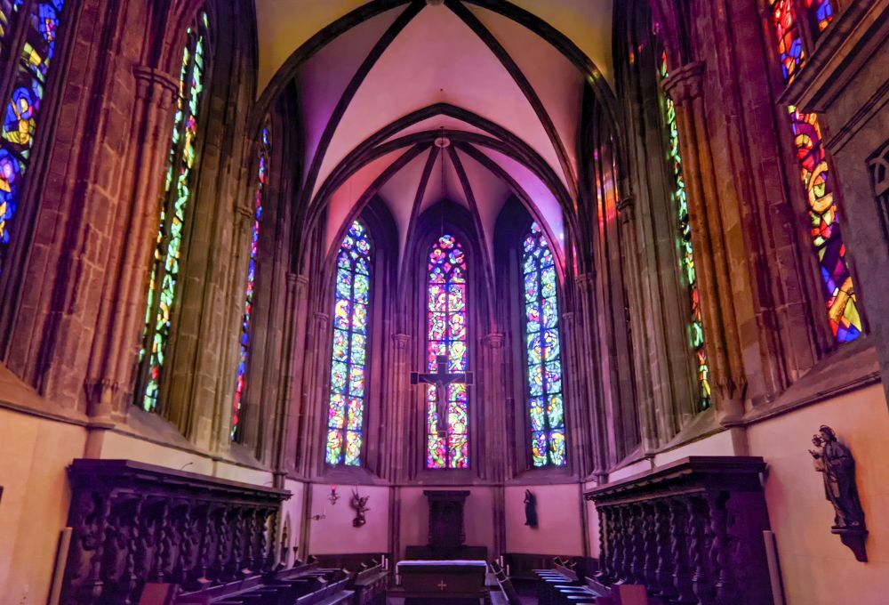 Klicke auf die Grafik für eine vergrößerte Ansicht  Name: 20 Die Bernardikapelle - Hier findet auch der tägliche Gottesdienst statt.jpg Ansichten: 0 Größe: 135,2 KB ID: 3127352
