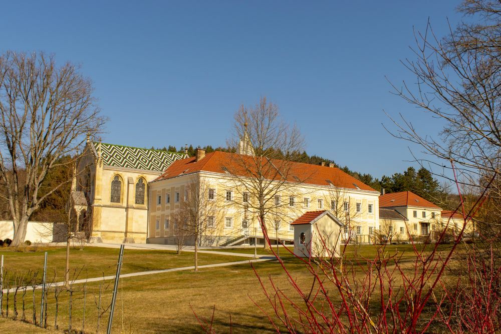 Klicke auf die Grafik für eine vergrößerte Ansicht  Name: 06 Das Jagdschloss Mayerling.jpg Ansichten: 0 Größe: 153,0 KB ID: 3127785