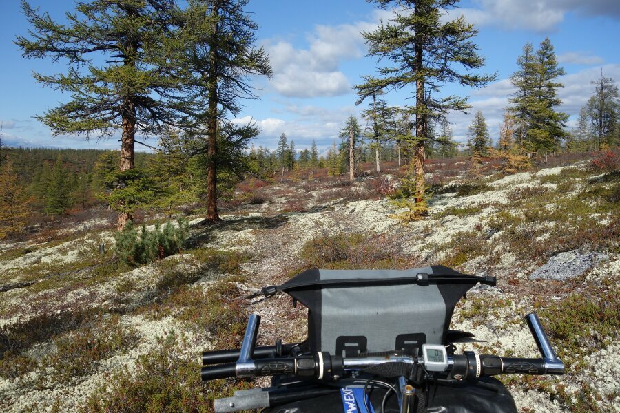 Klicke auf die Grafik für eine vergrößerte Ansicht  Name: tscherskigebirge106.jpg Ansichten: 0 Größe: 209,0 KB ID: 3127855