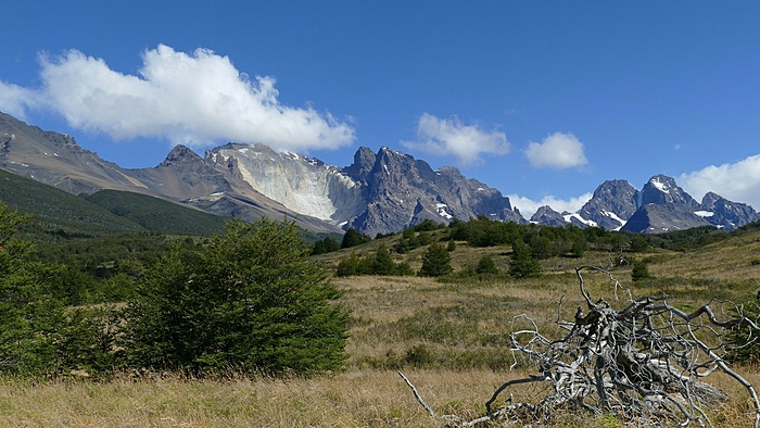 Klicke auf die Grafik für eine vergrößerte Ansicht

Name: Chile2016-03-13_RefugioTorres-Dickson-27.JPG
Ansichten: 566
Größe: 684,1 KB
ID: 3145501