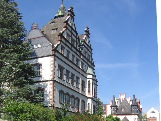 Klicke auf die Grafik für eine vergrößerte Ansicht  Name: 011_4_Villa.JPG Ansichten: 0 Größe: 170,1 KB ID: 3147188