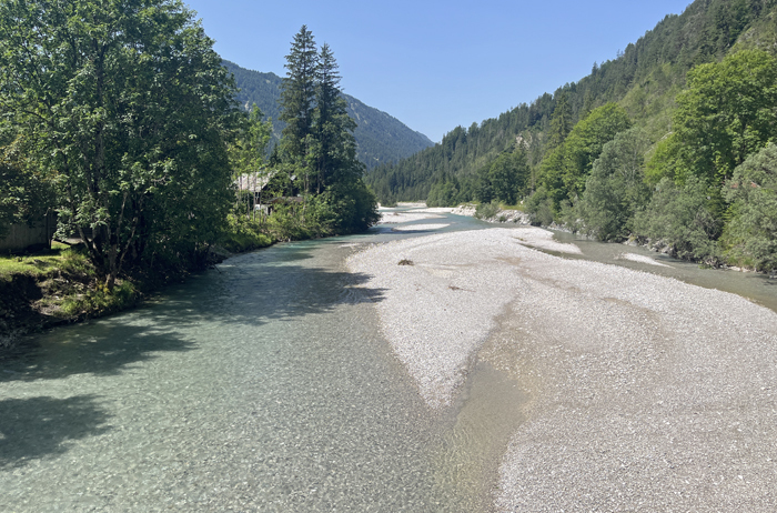 Klicke auf die Grafik für eine vergrößerte Ansicht

Name: Isar 020_5823.jpg
Ansichten: 166
Größe: 344,9 KB
ID: 3147339