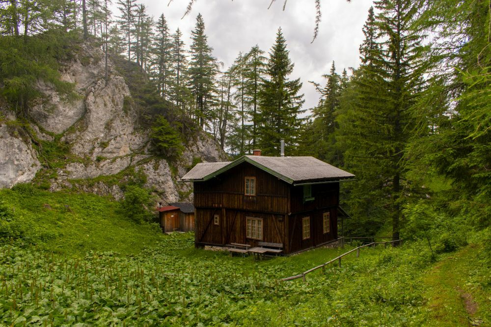 Klicke auf die Grafik für eine vergrößerte Ansicht  Name: 16 Die Gamseckerhütte.jpg Ansichten: 0 Größe: 194,1 KB ID: 3148433