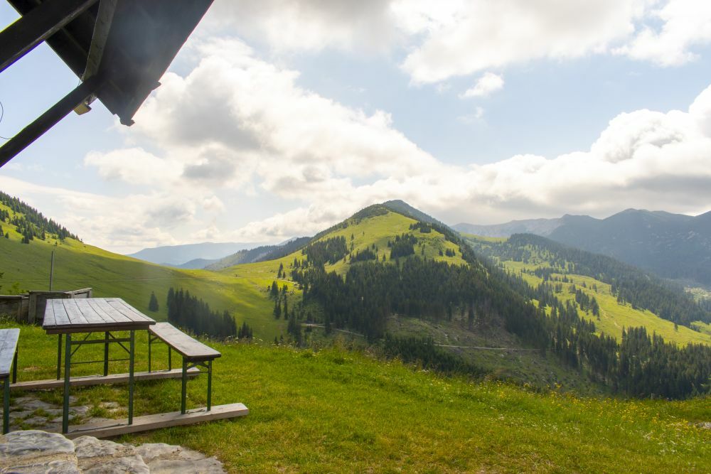 Klicke auf die Grafik für eine vergrößerte Ansicht  Name: 16 Pause an der Waxenegghütte.jpg Ansichten: 0 Größe: 96,8 KB ID: 3149636