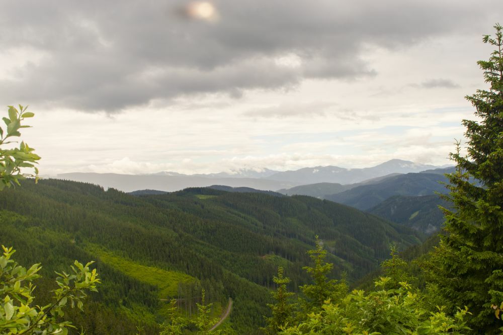 Klicke auf die Grafik für eine vergrößerte Ansicht  Name: 06 Aussicht vor dem Draxlerkogel.jpg Ansichten: 0 Größe: 85,8 KB ID: 3150883