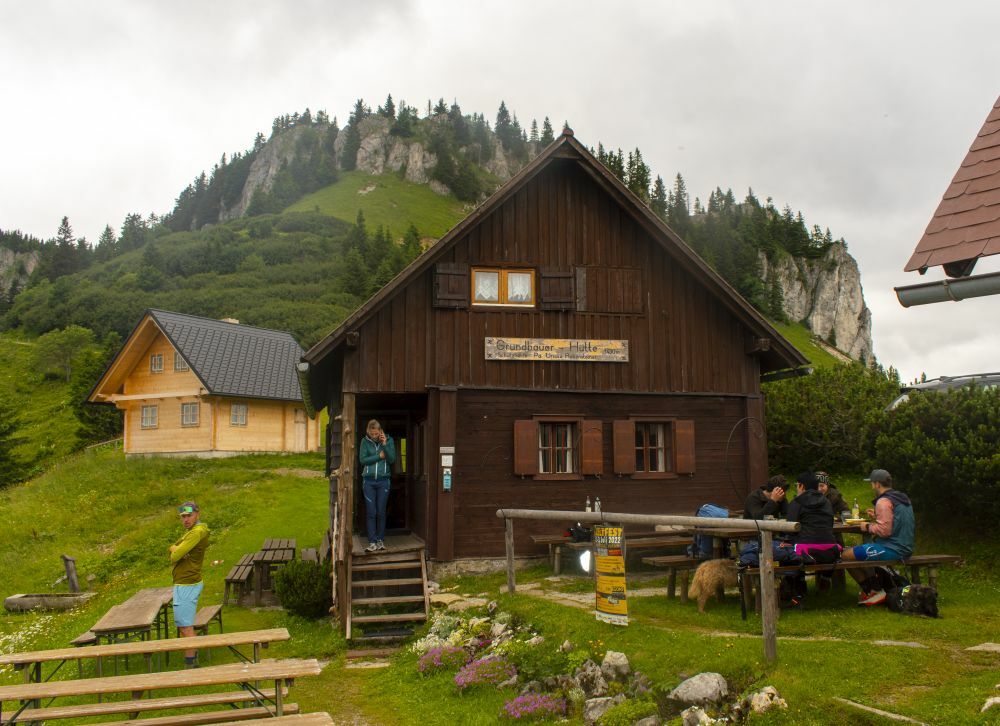 Klicke auf die Grafik für eine vergrößerte Ansicht  Name: 08 Die Grundbauerhütte.jpg Ansichten: 0 Größe: 124,8 KB ID: 3150890