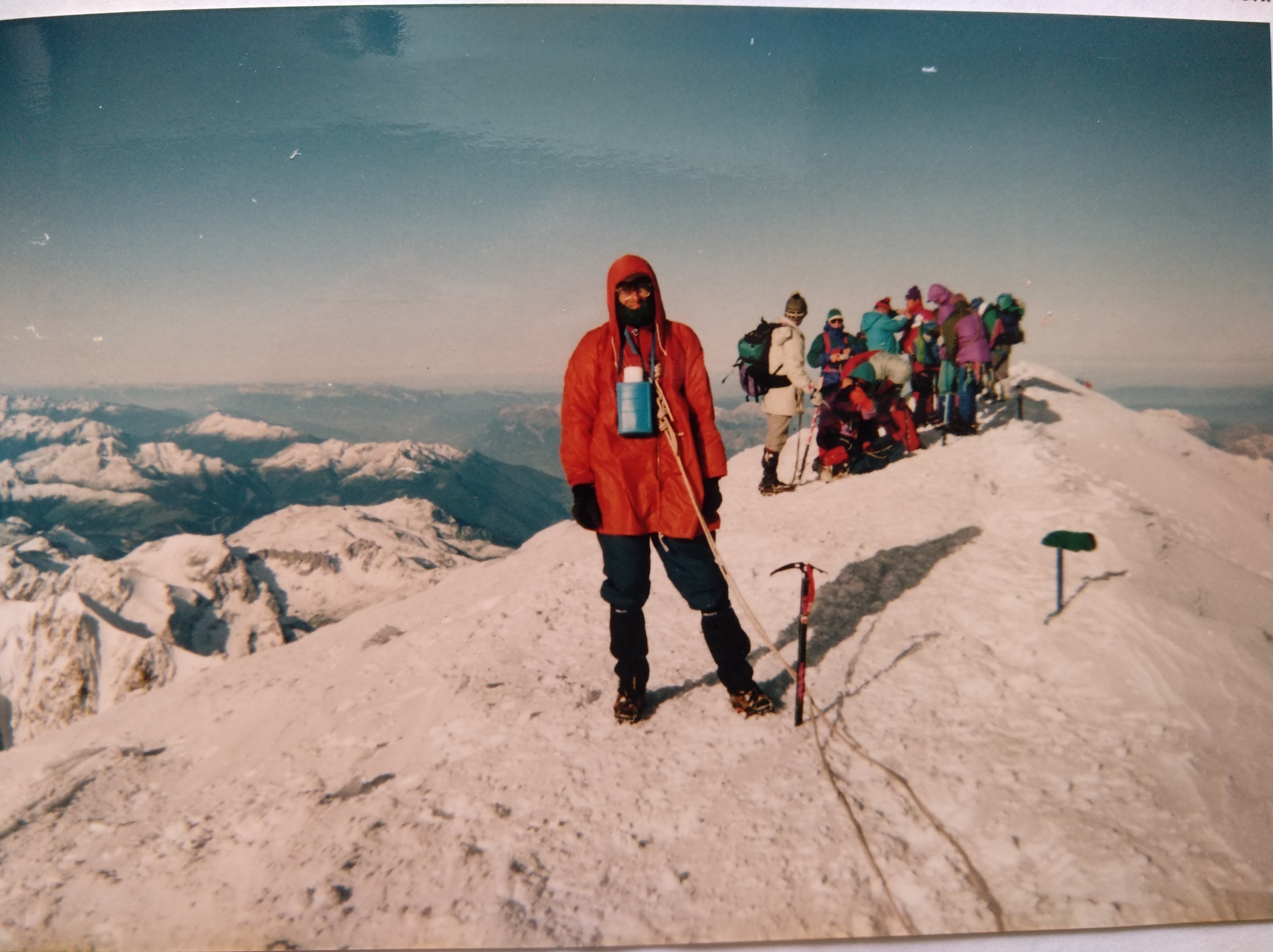 Klicke auf die Grafik für eine vergrößerte Ansicht

Name: MontBlanc19920902_IMG_20220905_144229.jpg
Ansichten: 618
Größe: 4,17 MB
ID: 3151703