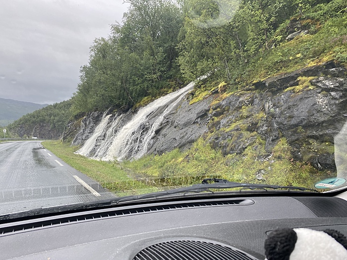 Klicke auf die Grafik für eine vergrößerte Ansicht

Name: Norwegen289.JPG
Ansichten: 604
Größe: 3,86 MB
ID: 3155972