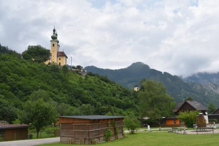 Klicke auf die Grafik für eine vergrößerte Ansicht

Name: 192 Brunnen in Radmer in der Stube 02.jpg
Ansichten: 70
Größe: 48,5 KB
ID: 3155982