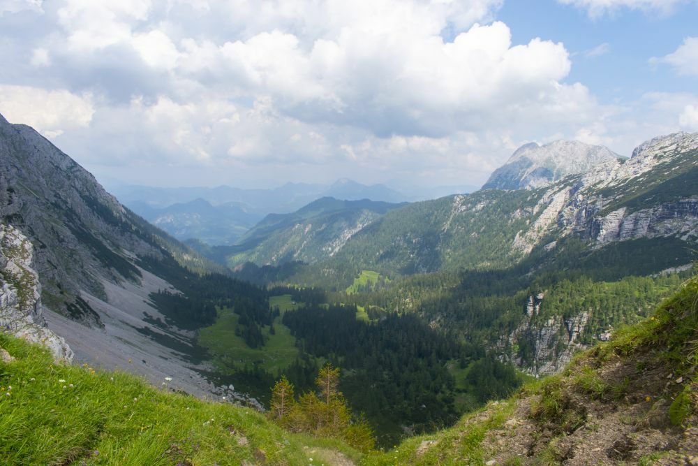 Klicke auf die Grafik für eine vergrößerte Ansicht  Name: 17 Die Sulzkaralm im Rückblick.jpg Ansichten: 0 Größe: 109,9 KB ID: 3156010