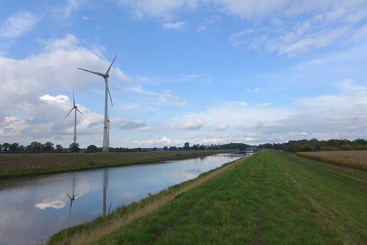Klicke auf die Grafik für eine vergrößerte Ansicht Name: Weser_61.jpg Ansichten: 0 Größe: 124,4 KB ID: 3156794