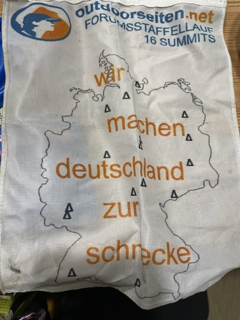 Klicke auf die Grafik für eine vergrößerte Ansicht

Name: 3D16F6C3-274B-4A2A-BA24-CE374E36D5FC.jpg
Ansichten: 180
Größe: 108,7 KB
ID: 3167359