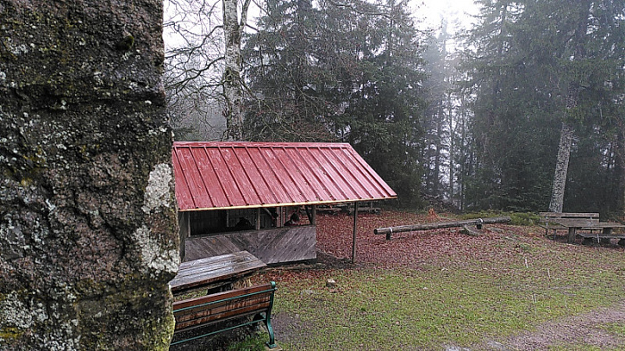 Klicke auf die Grafik für eine vergrößerte Ansicht

Name: 17.hohe-moehr-hütte.jpg
Ansichten: 206
Größe: 211,4 KB
ID: 3175760