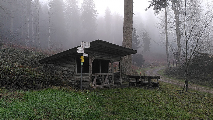 Klicke auf die Grafik für eine vergrößerte Ansicht

Name: 19.kastendycktannehütte.jpg
Ansichten: 266
Größe: 155,8 KB
ID: 3175775