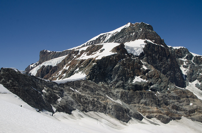 Klicke auf die Grafik für eine vergrößerte Ansicht

Name: 20150710-1437-DSC_3300.jpg
Ansichten: 458
Größe: 713,7 KB
ID: 3190714