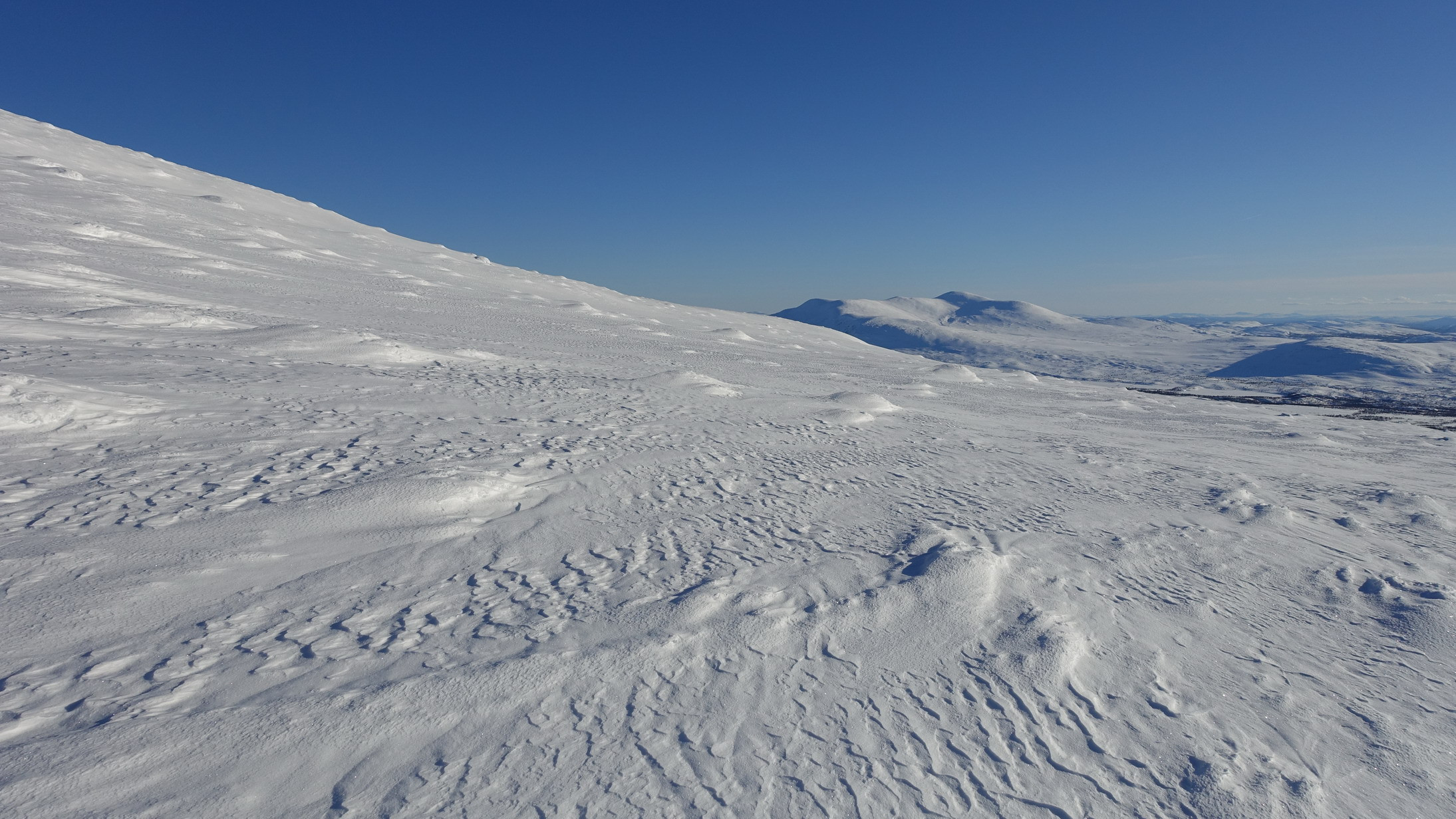 Klicke auf die Grafik für eine vergrößerte Ansicht  Name: Norway077_resize.jpg Ansichten: 0 Größe: 715,7 KB ID: 3193014