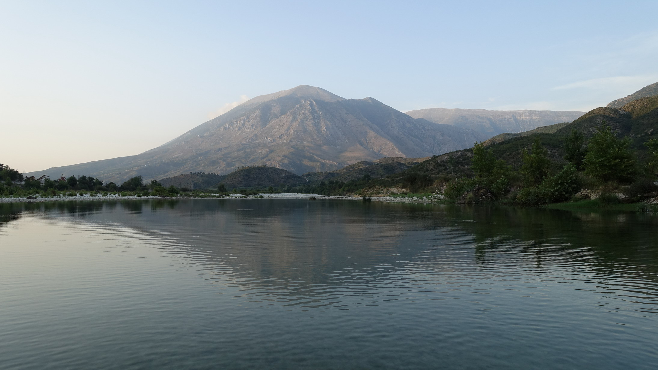Klicke auf die Grafik für eine vergrößerte Ansicht  Name: Albania033_resize.jpg Ansichten: 0 Größe: 450,6 KB ID: 3193712