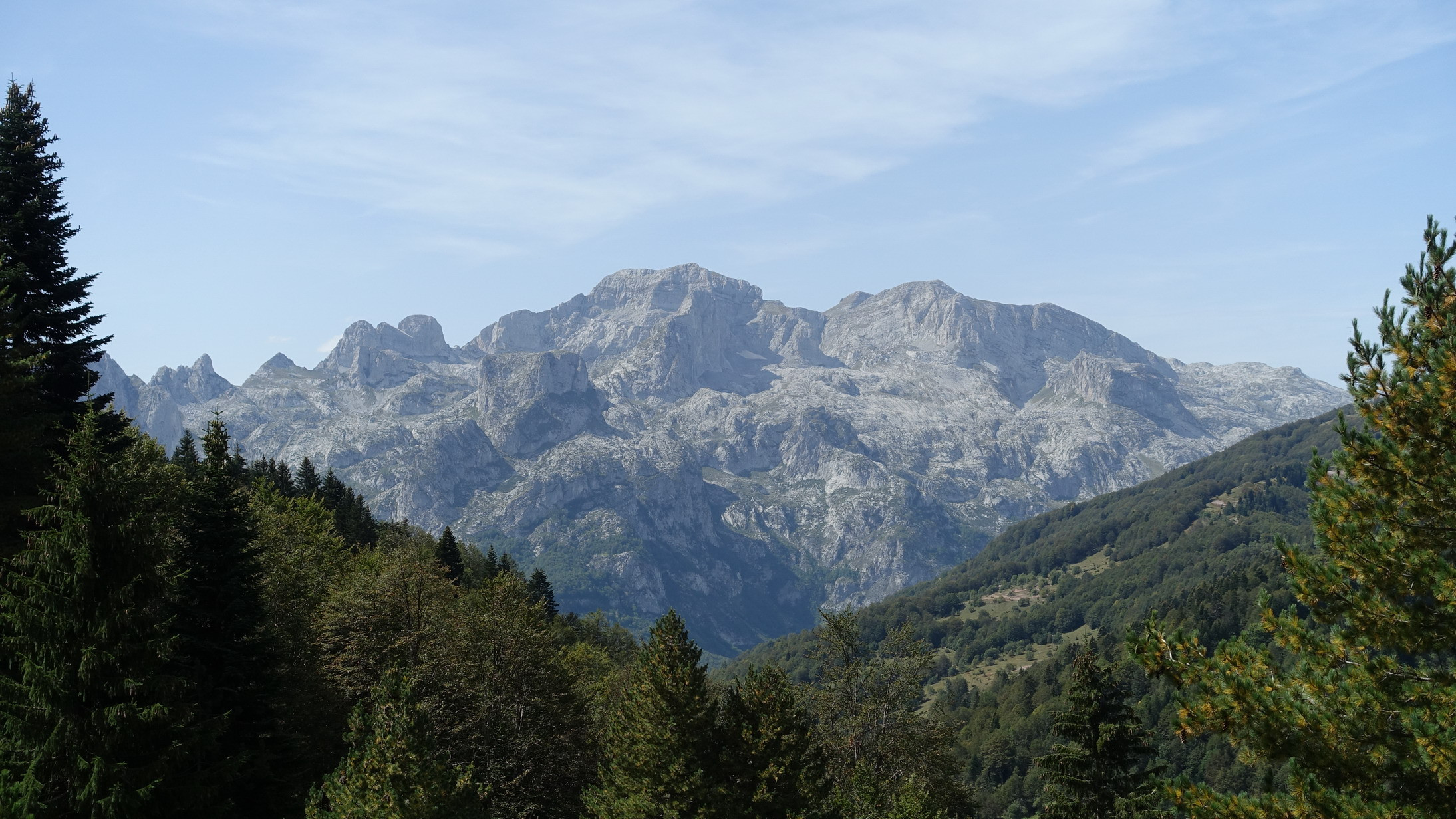 Klicke auf die Grafik für eine vergrößerte Ansicht

Name: Albania043_resize.jpg
Ansichten: 1450
Größe: 765,2 KB
ID: 3193740